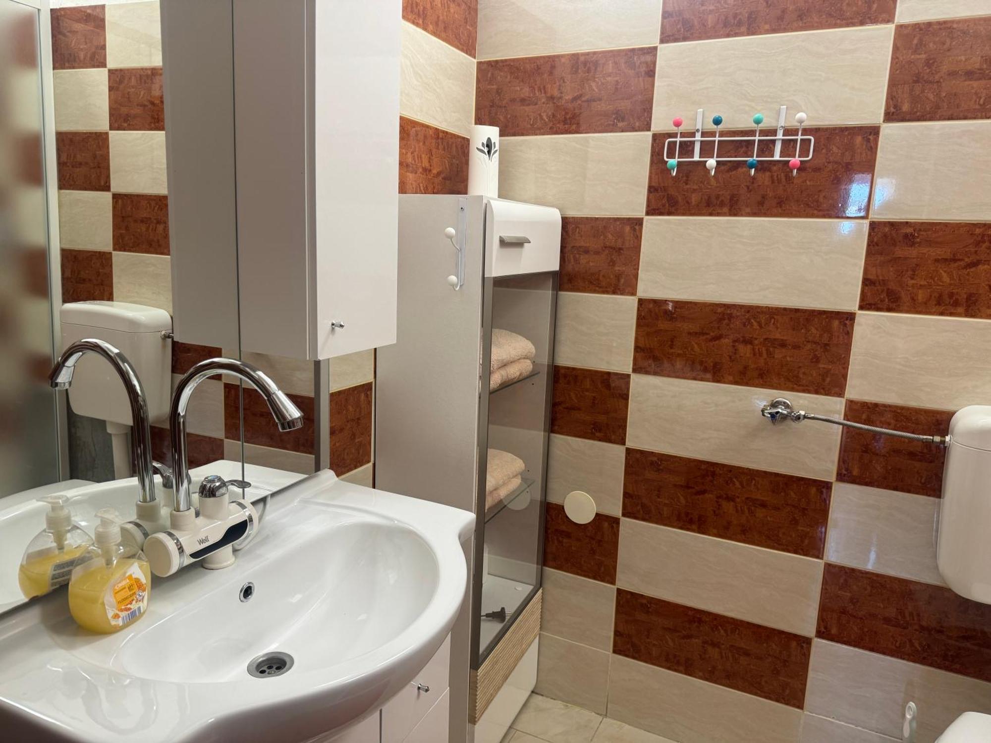 Šenčur Apartments Zupan מראה חיצוני תמונה